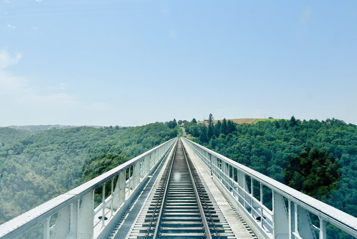 Antho' conducTER Rodez 🚂🚋🚋 tweet media
