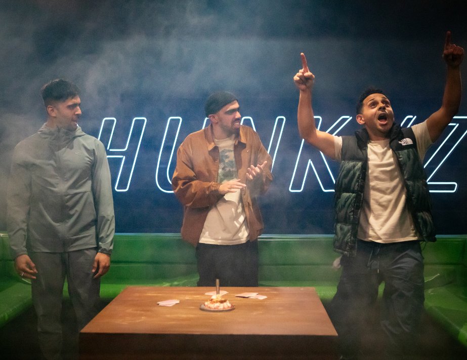 royalcourt's tweet photo. 🎵Listen to the music that 'felt like the play' to the creatives in the #BlueMistRC rehearsal room. 

Created by writer Mohamed-Zain Dada, director Milli Bhatia, sound designer Elena Peña and the cast, Salman Akhtar, Omar Bynon &amp; Arian Nik.

https://t.co/zWhwhZlHsz

📸 Ali Wright https://t.co/fLdcC72qD6