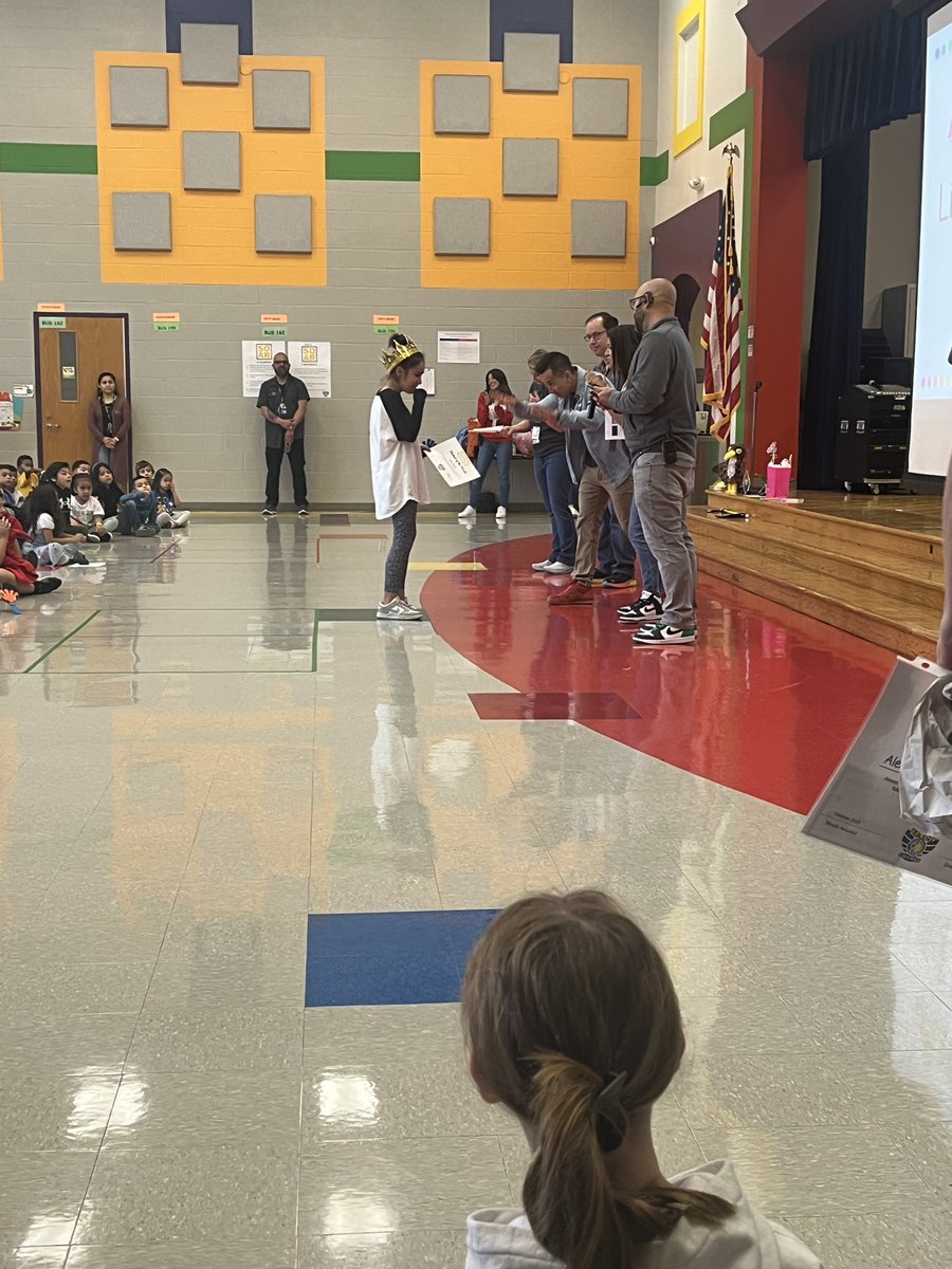 MeghanGlidden's tweet photo. I might have cried happy tears THREE times at Finch Live today!!! Amazing people were honored today ❤️❤️❤️#finchfalcons #wearemckinney #everystudenteveryday https://t.co/wmQRO1aMPv