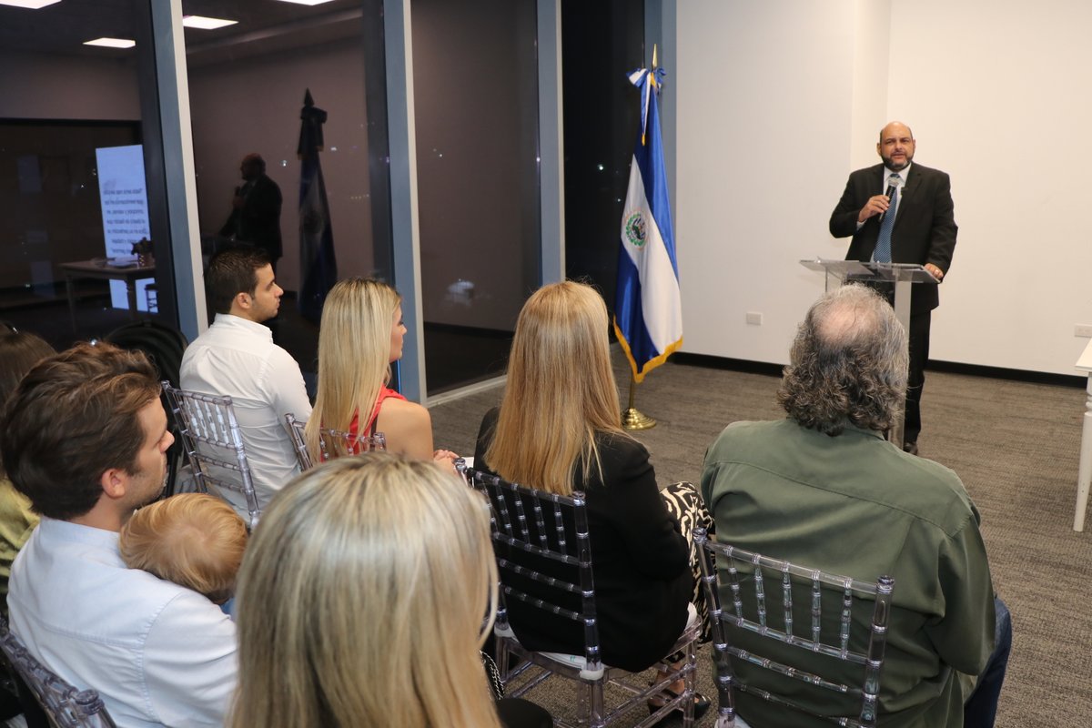 Rafael Domínguez tweet media