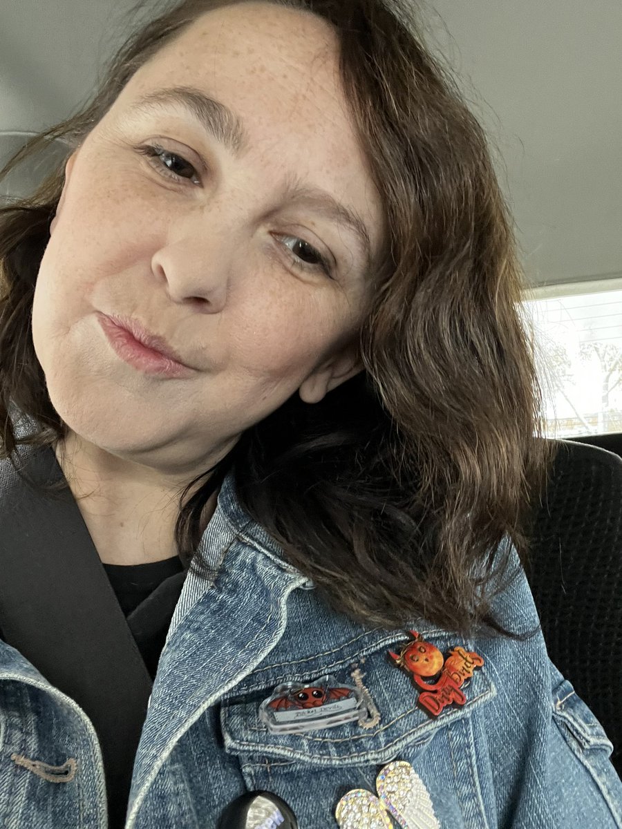 LouLouKolt19's tweet photo. Carrying everyone today. #TheDirtyBirds #PocketDevils #TomsCrew @Christi31625014 https://t.co/trDB3PuqB5