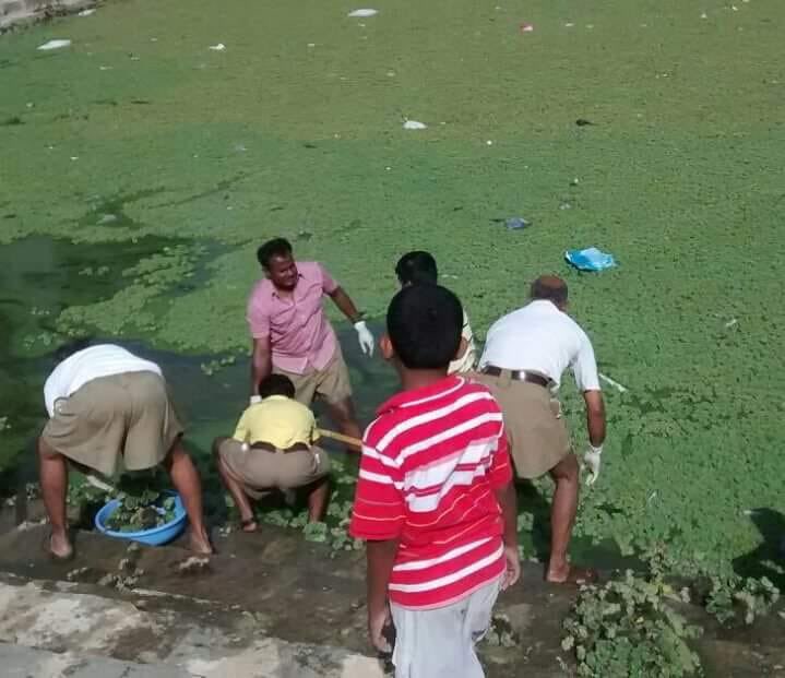 SewaGatha's tweet photo. मुश्किलें चाहे जितनी बड़ी हों हम हैं हर कदम पर आपके साथ…

https://t.co/tTVtIWe3l1

#sewagatha      #sewa      #sangh      #RSS      #nation

@RSSorg https://t.co/QiYVHkSKWg