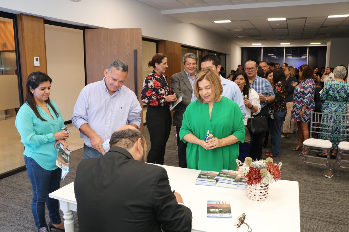 Rafael Domínguez tweet media