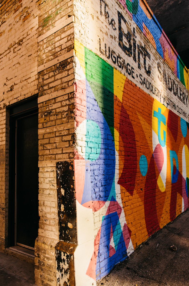 Ex_District_Wpg's tweet image. Unearth the history of ghost signs in the Exchange District 👻

Matt Cohen, researcher and urban archeologist, shares his passion and the inspiration behind his permanent Porter-Milady ghost sign installation on our blog.

Check it out: buff.ly/40aSHJu 

#wpg #ywg