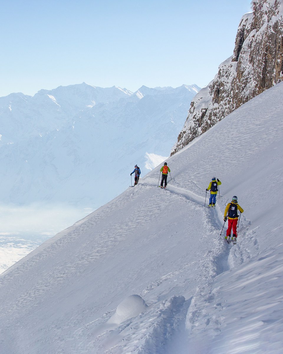 ExploreCookson's tweet image. Winter is well on its way but there’s still time to plan your ultimate ski escape, whether it’s a classic European chalet or heli-skiing adventures further afield.
 
Get in touch to start planning your best ski season yet.