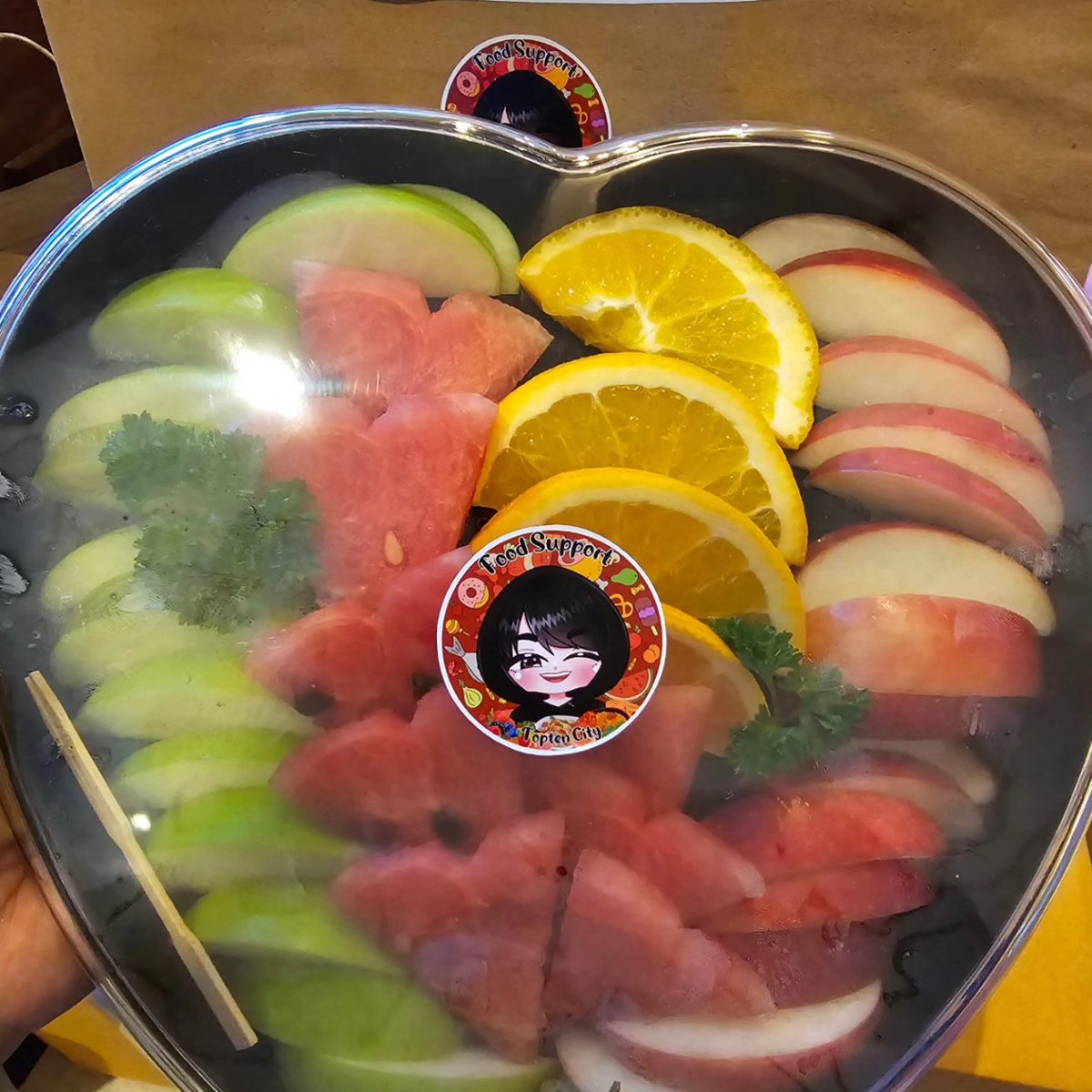 Michaelkvsarea's tweet photo. ขอบคุณแฟนคลับที่ส่ง Food support ให้ไมเคิลด้วยนะคะ 🥹
@kan6587 
@Paveldomelove 
@topten_city https://t.co/cwm3EDOQf0