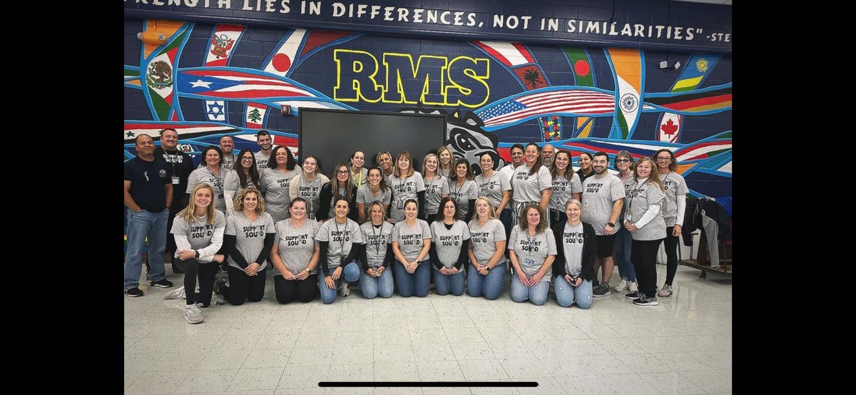 Last week, Rombout Middle School teachers showed their support for their colleague Erika Thomaselli.