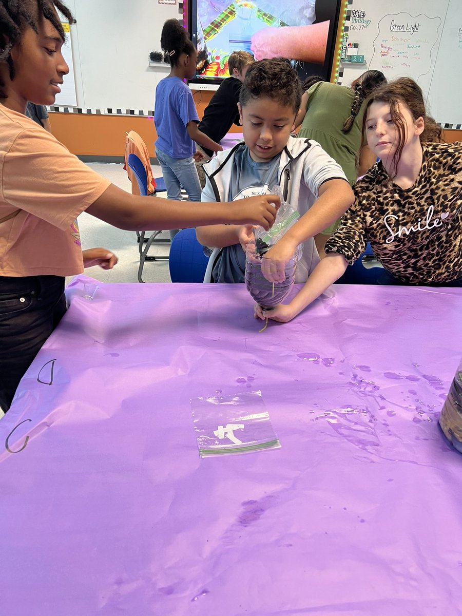 MsBennettROSA's tweet photo. What’s more fun- a half day with work or a half day with FUN work?!?🤔 My students enjoyed building their Eco-columns for science today to continue their study of ecosystems. Can’t wait to watch them make observations in the next coming months. 
@ROSArockets @ROSAMrsEller https://t.co/VHTow4u36Z