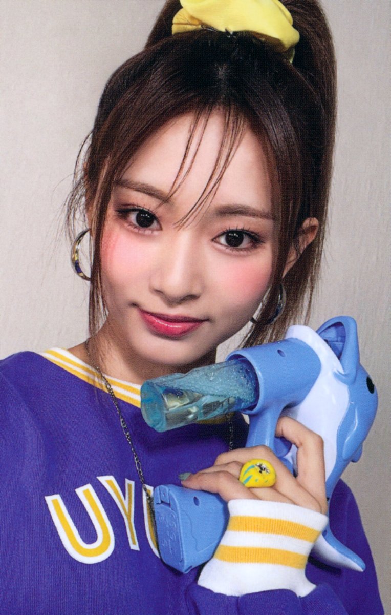 SCAN] TWICE Official Fanclub ONCE 4th Generation gift kit