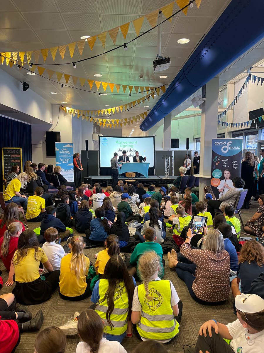 Meadowlane Primary tweet media