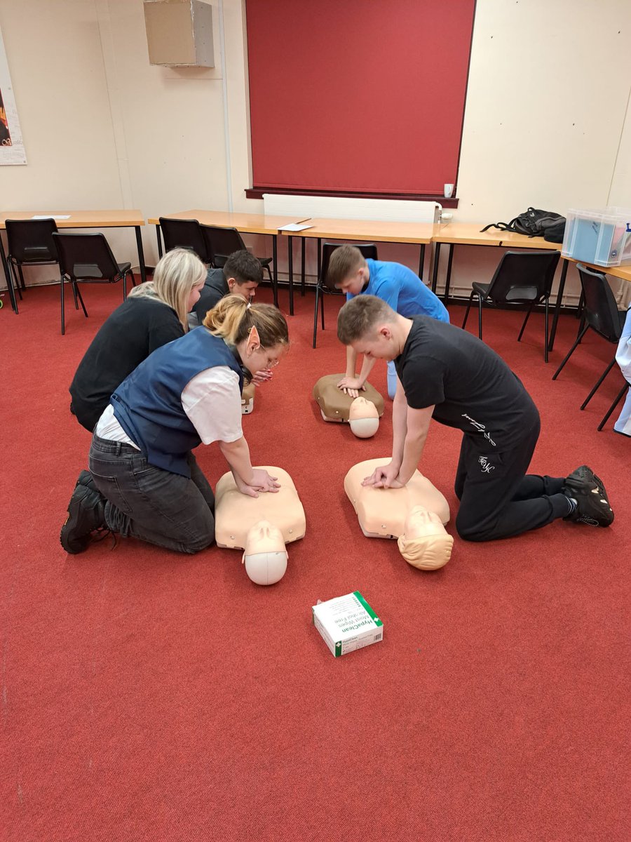 Look at all these amazing young people learning new skills and gaining qualifications in the process #FirstAid #Responsibility #WiderAchievement