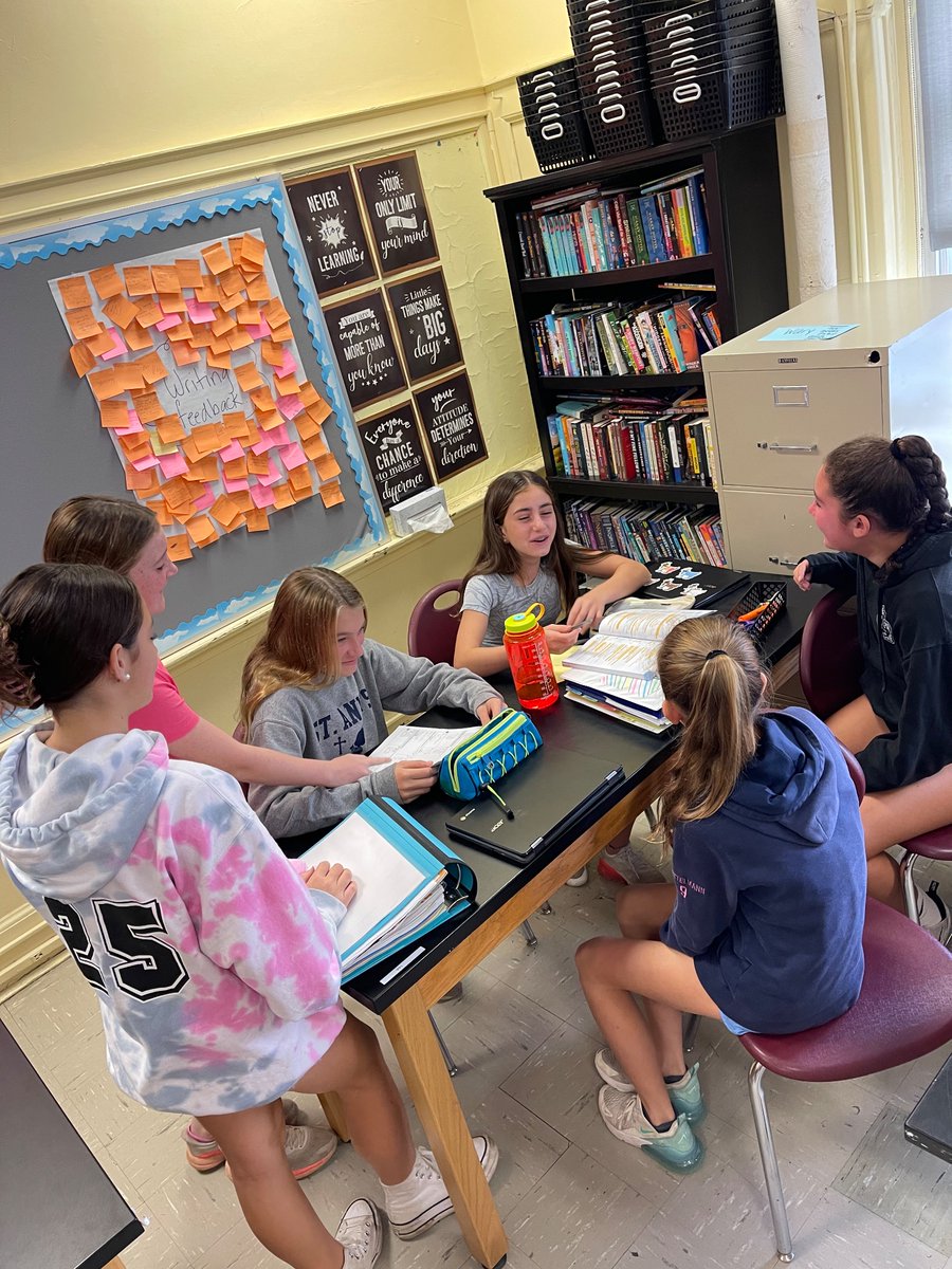 DClementeGCUFSD's tweet photo. Always a good day when it starts with a *teaching* period @Garden_City_MS https://t.co/yznwNllI21