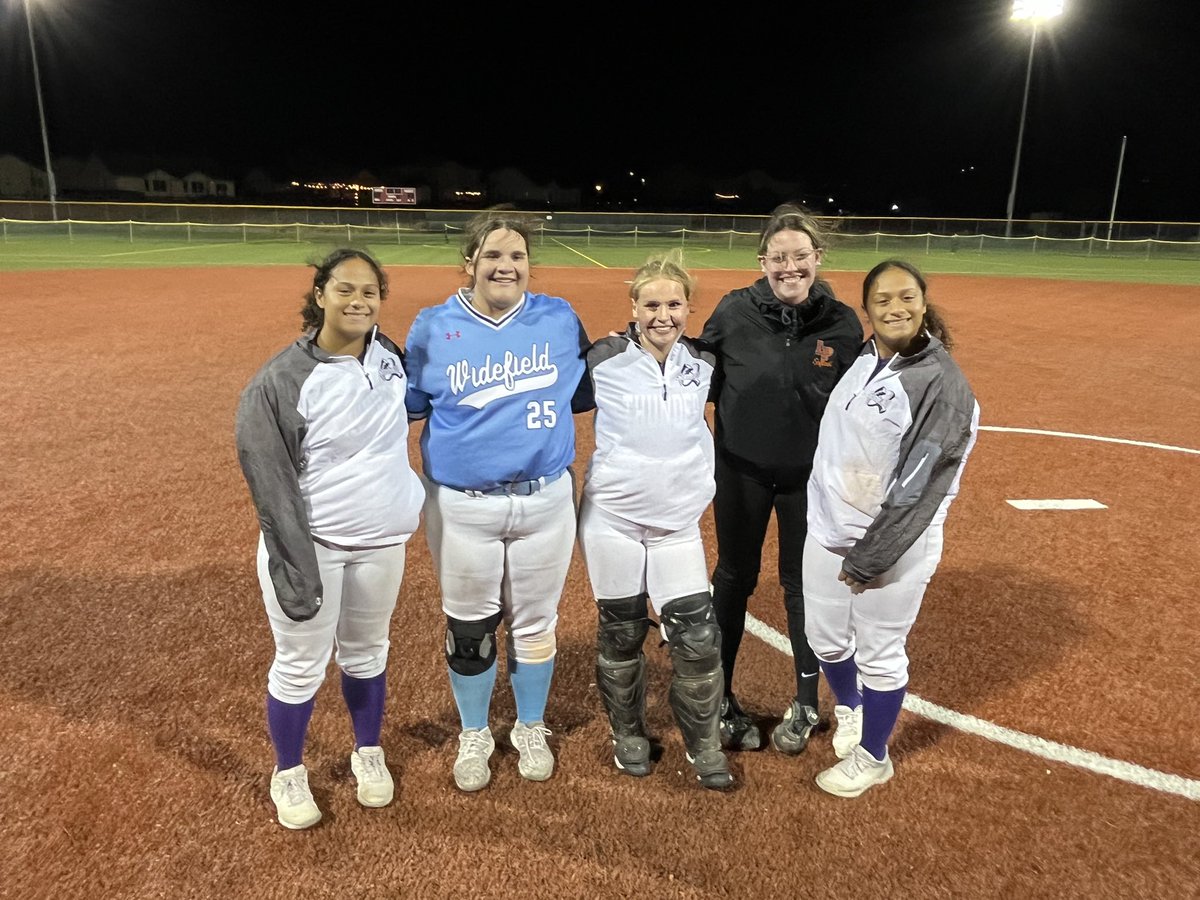 COAltitudeSB's tweet photo. Congrats to our senior for playing I. The Colorado Springs senior game https://t.co/UaTSxkEN4Y