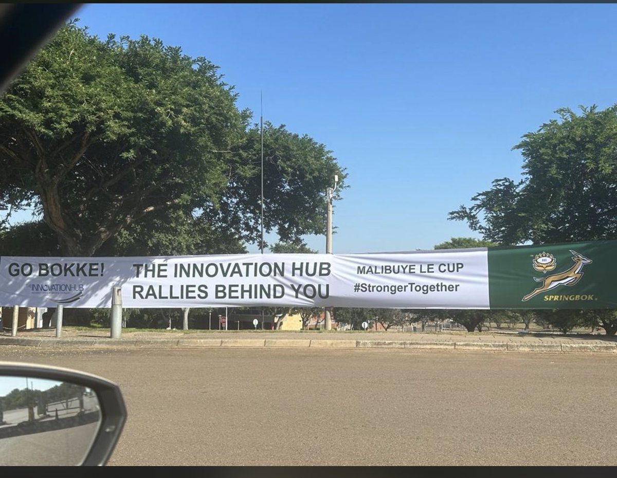 InnovHub's tweet photo. Go Bokke : It is surely do or die tomorrow!!!, Green and Gold Nomakanjani β¦β¦.The Innovation Hub Community Rallies behind You!!!!
May our reigning champions bring it home #MayibuyeleCup
#Gobokke #Inittowin #WorldChampions #strongertogether https://t.co/TsogaPI0h0