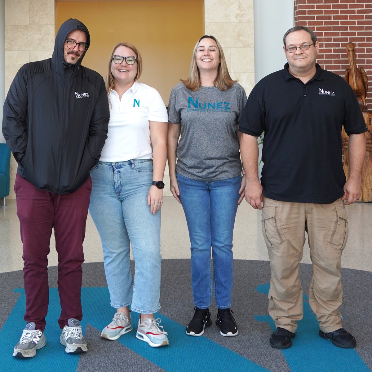 Nunez_CC's tweet image. Wear your #PELICANPRIDE on your chest with Nunez apparel. We've got t-shirts, polos, jackets, fleeces, joggers, hoodies and more featuring the Nunez logo. Perfect for the Nunez alum or @NunezCCBaseball fan on your gift list.
The link is open thru Nov. 9 ⌛️
bsnteamsports.com/shop/NUNEZHOL23