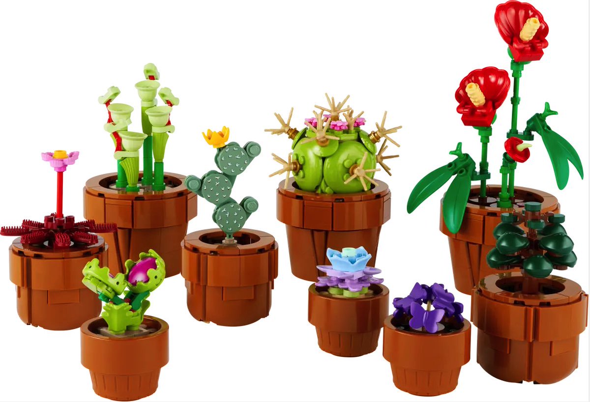 Discover the perfect blend of creativity and nature with the Tiny Plants LEGO set. Pre-order now for a touch of greenery at home!

thebrickstand.com/tiny-plants-an…

#LEGO #Products #Botanical #Icons