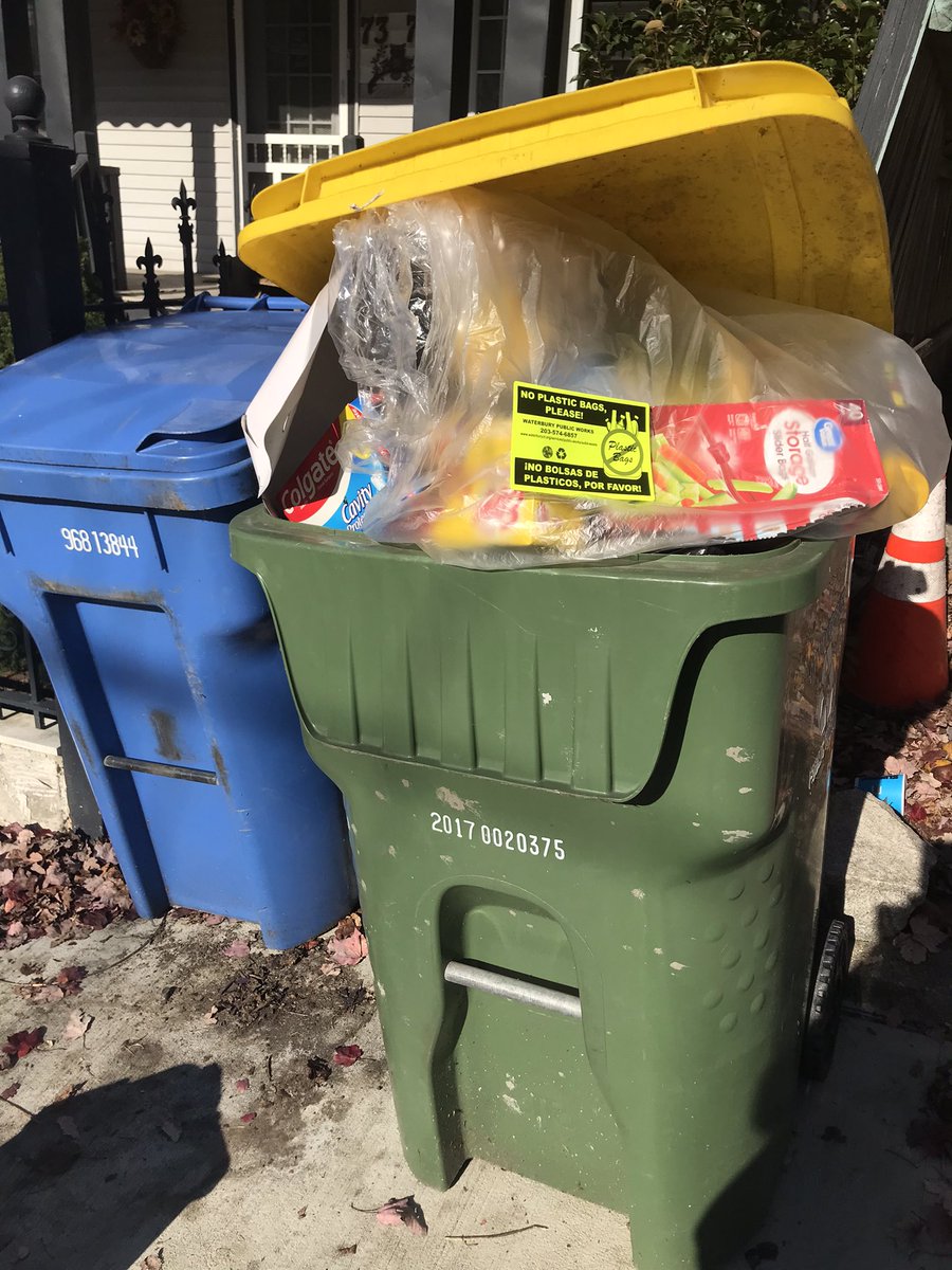 BrassCityRecycl's tweet photo. NO BAGS, PLEASE! This household is doing a GREAT job recycling cans, bottles, paper, cardboard….but did not realize that plastic bags cause big problems at the recycling center. Please put your recyclables loose into your recycling. THANK YOU!  #waterburyct #waterbury #brasscity https://t.co/soHgYoHZdN