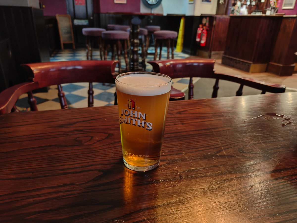 T_Reido's tweet photo. Week off work incoming. Bosh. https://t.co/oBdC7bgaSn