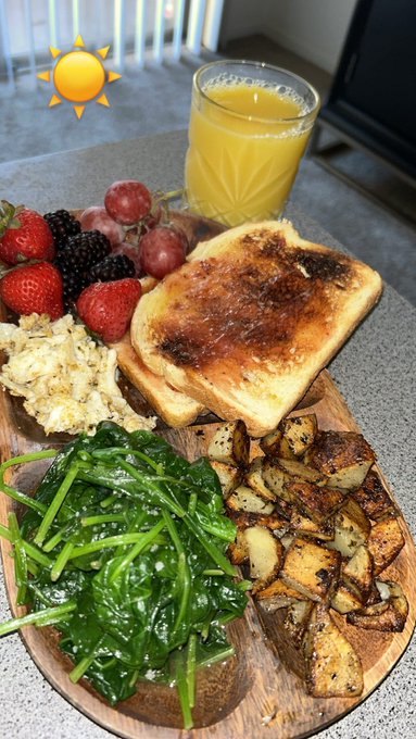 I Got A Dick With A Hook &amp; I Know How To Cook✌🏽😁 https://t.co/L6yHeckvne<a href="/tag/of"class="tags"><span>#of</span></a>