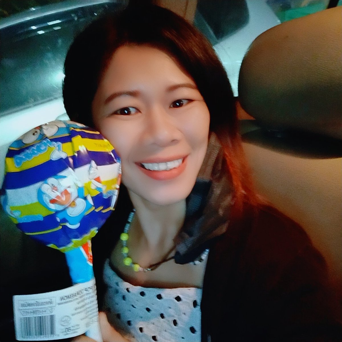 ไม่ถูกรัก ได้ถูกเนื้อต้องตัวกันก็ยังดี
อยากเมาเด้เนาะ