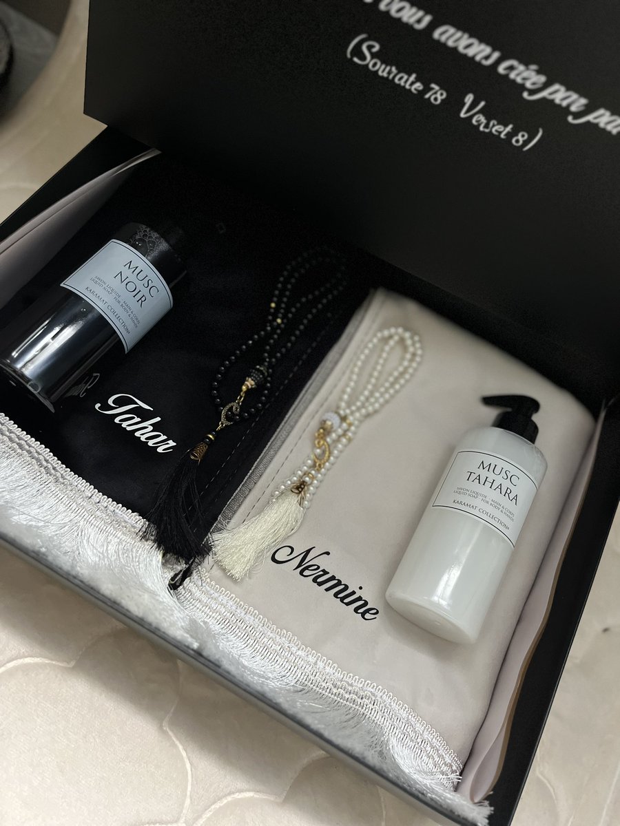 sohelyacrea's tweet photo. Vous n’avez pas d’idée de cadeau à offrir pour un couple de jeunes mariés ? 
>>https://t.co/UzQ9RP01CW<< https://t.co/X7VQ8UaOlA