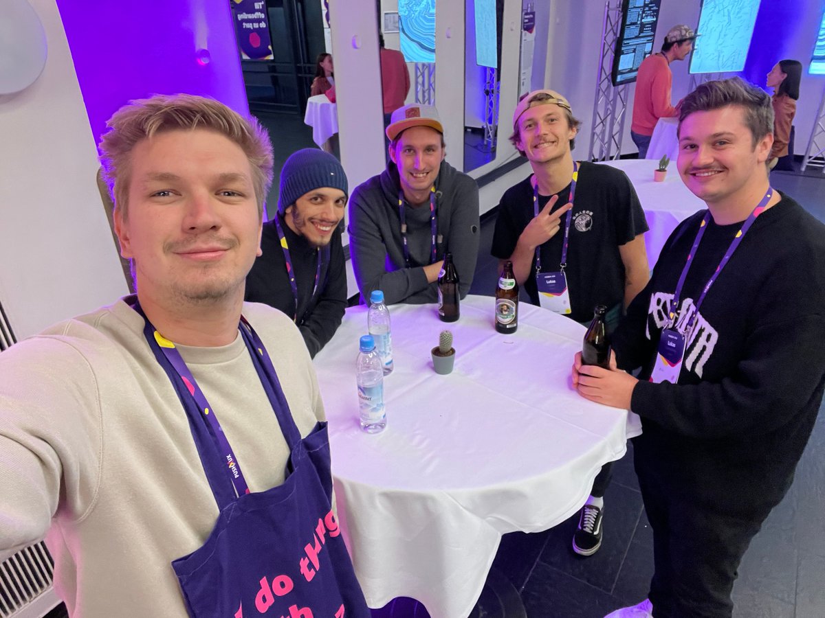 Symvaro GmbH tweet media