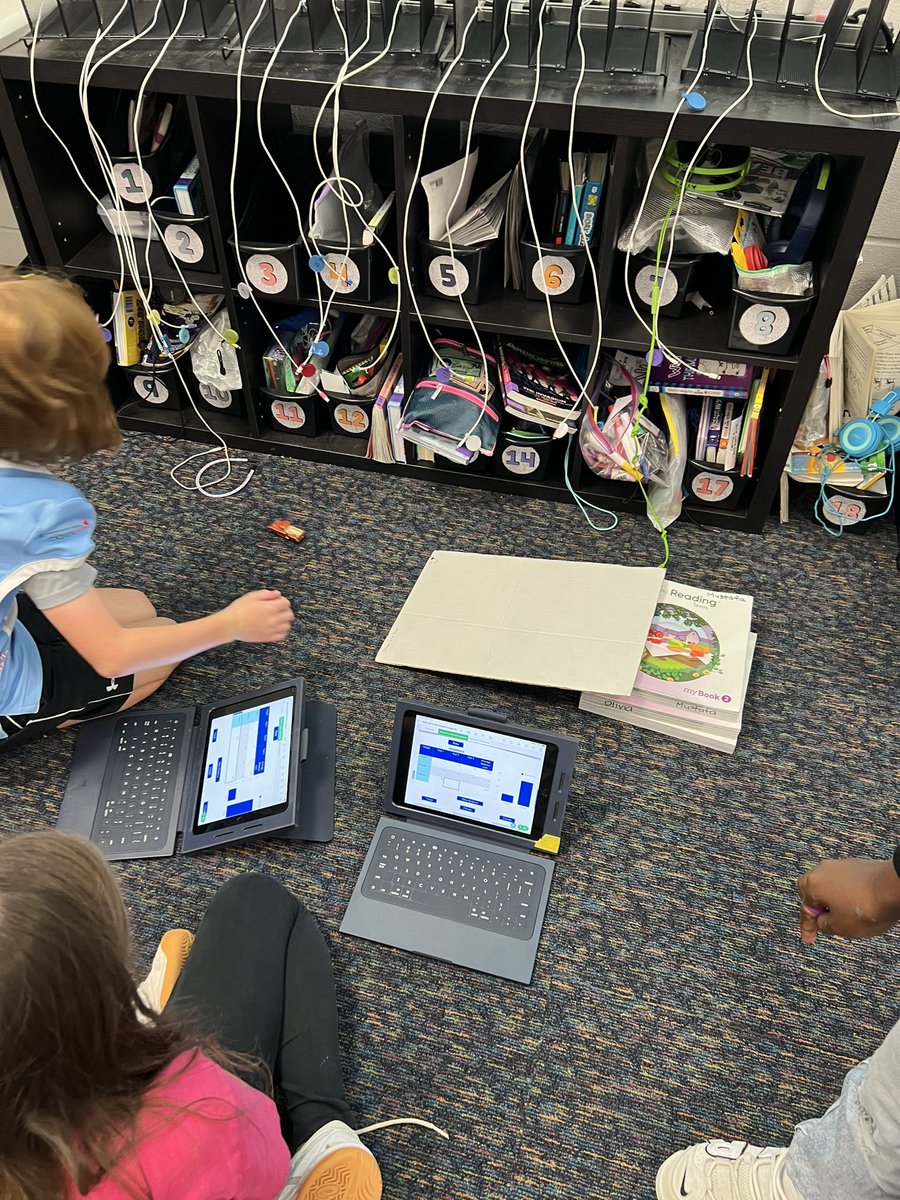 liz_duban's tweet photo. Investigating the force of gravity @HicksElementary with the “Sheep in a Jeep” investigation and using digital notebooks! @MsCliffordHES @LISDScience https://t.co/JaeDqlY8Ih