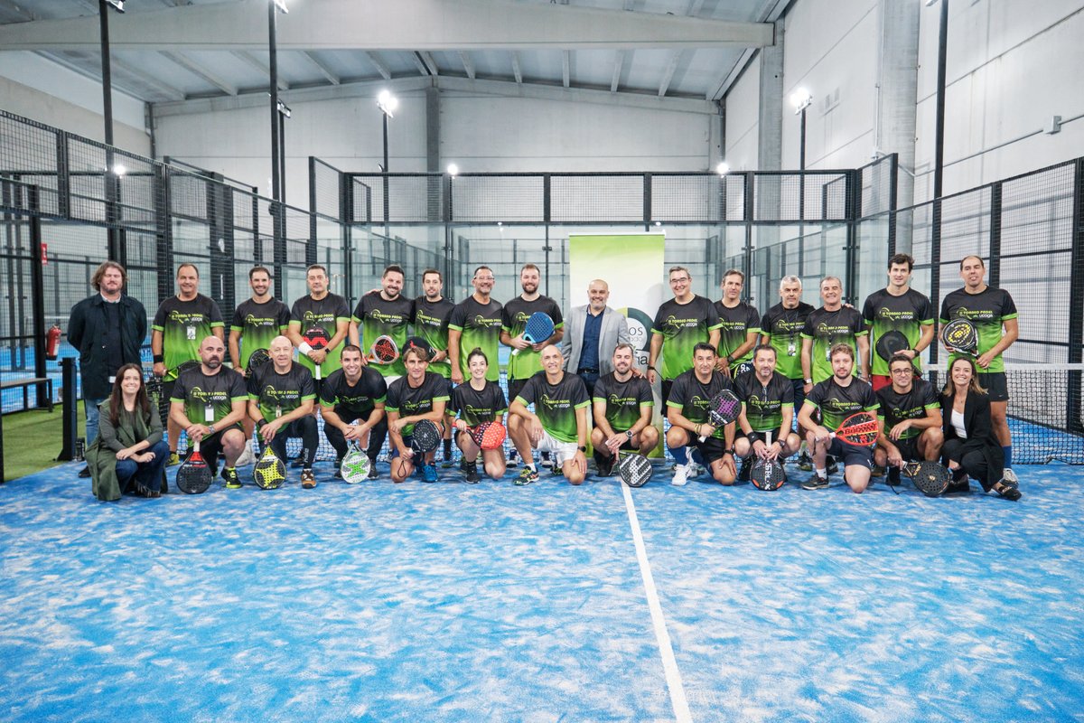 ¡La segunda edición del Torneo de Pádel Solidario Ucoga ha sido todo un éxito! Todos los equipos lo han dado todo en la pista 💪

Sólo podía quedar uno y <a href="/Pelayo_Seguros/">Pelayo Seguros</a>  ha conseguido alzarse con el trofeo de primer clasificado del grupo oro!! ¡Enhorabuena amigos!