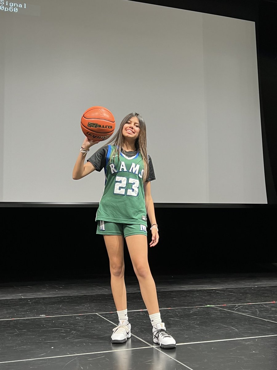Horizon_GBB's tweet photo. Our Lady Rams basketball Team Captain Amber S. representing for this year’s @MontwoodHS middle school tour showcase for our future Rams. 
🐏💚🏀
#hornsup https://t.co/o9UBwIn0Ik