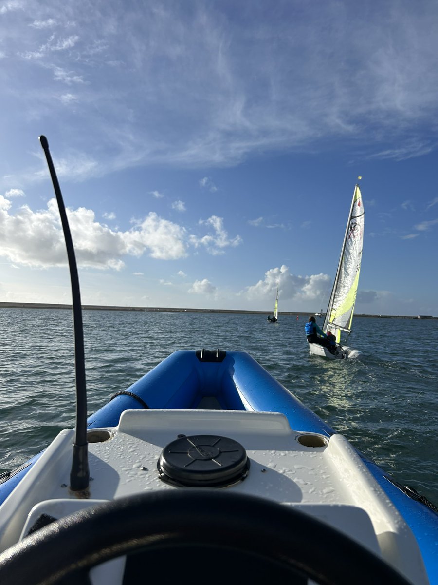 LeeTimothySport's tweet photo. What a start to the South West RS Feva Regional Training Group winter programme 🤩🌊⛵️ 

#coaching #sailing #wintertraining https://t.co/HwxCsmdMtl