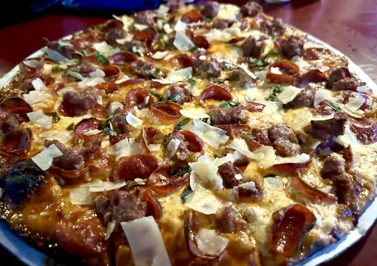 BarSpanky's tweet photo. @stoolpresidente Stop in to Spanky’s Sports Bar and Grill!! Let us make you a pizza Dave! Thin crust deliciousness!! https://t.co/It1UMKz6nK