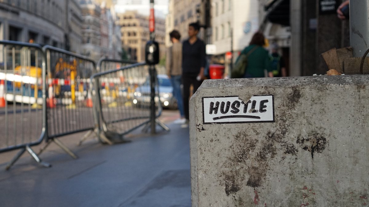 scormedia's tweet photo. #sidehustle , #mainhustle , #entreprenuers #grind and #bustle https://t.co/nrxVwvaRjC