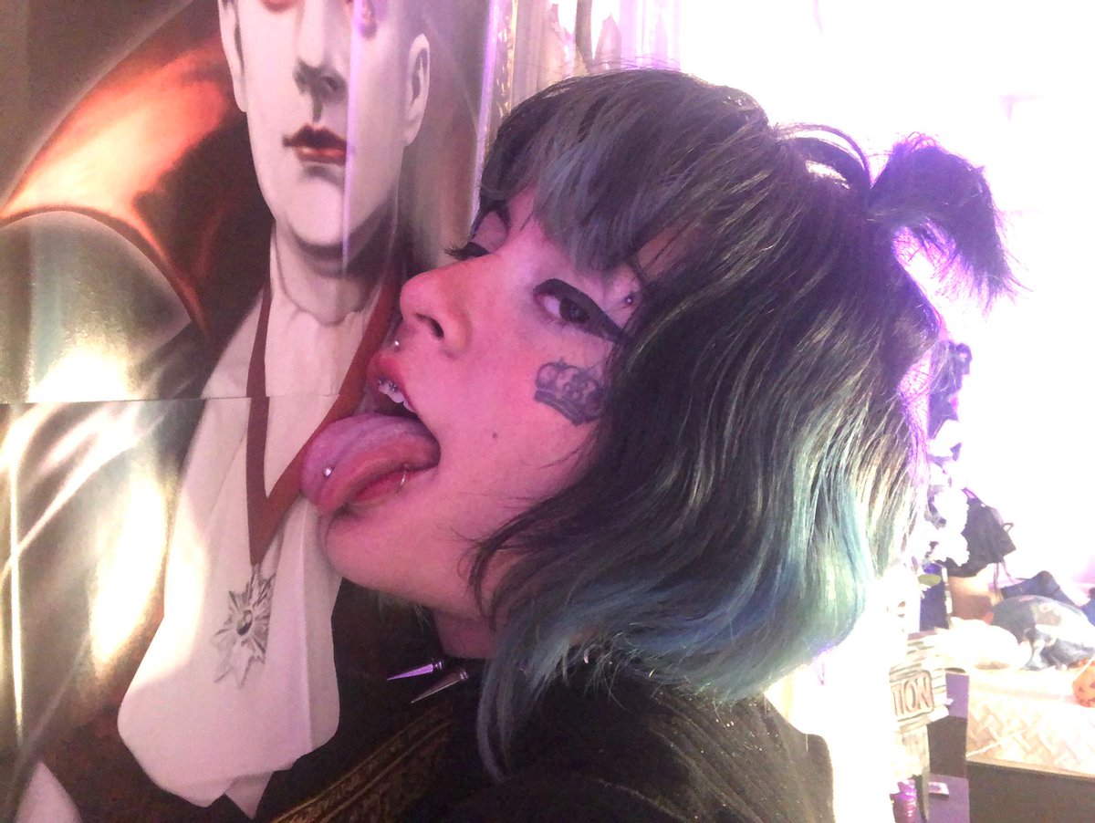Meganfooxy's tweet photo. Mmm make me wet and enjoy me! I am Online👻☠️

https://t.co/wOVkgg2YzI

@stripchat #stripchat #rt #halloween #teen #latina #hornygirls #young #venezolana https://t.co/7rVeEc9ZXN