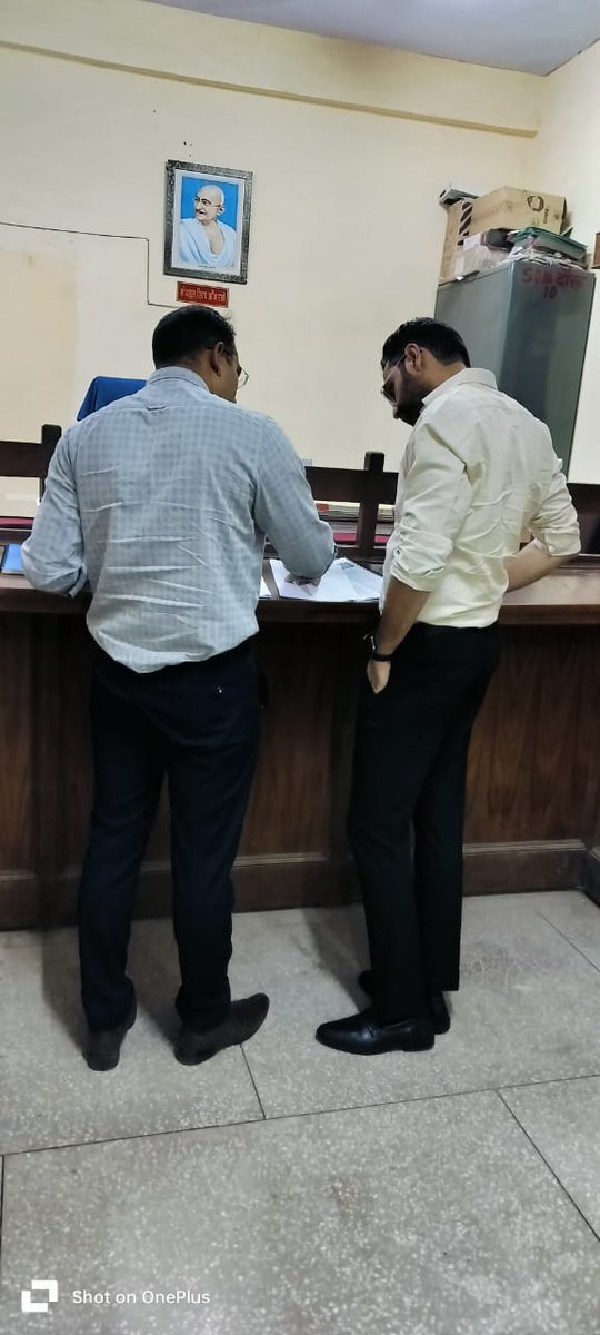 DmDausa's tweet image. #Daisa जिला निर्वाचन अधिकारी कमर चौधरी ने शुक्रवार को विधानसभा दौसा में नामांकन दाखिल करने की प्रक्रिया का निरीक्षण किया तथा रिटर्निंग अधिकारी को चुनाव आयोग के दिशा निर्देशों की पालना के निर्देश दिए। @CeoRajasthan @DeoDausa @DmDausa @qummerchoudhary @DausaLotan