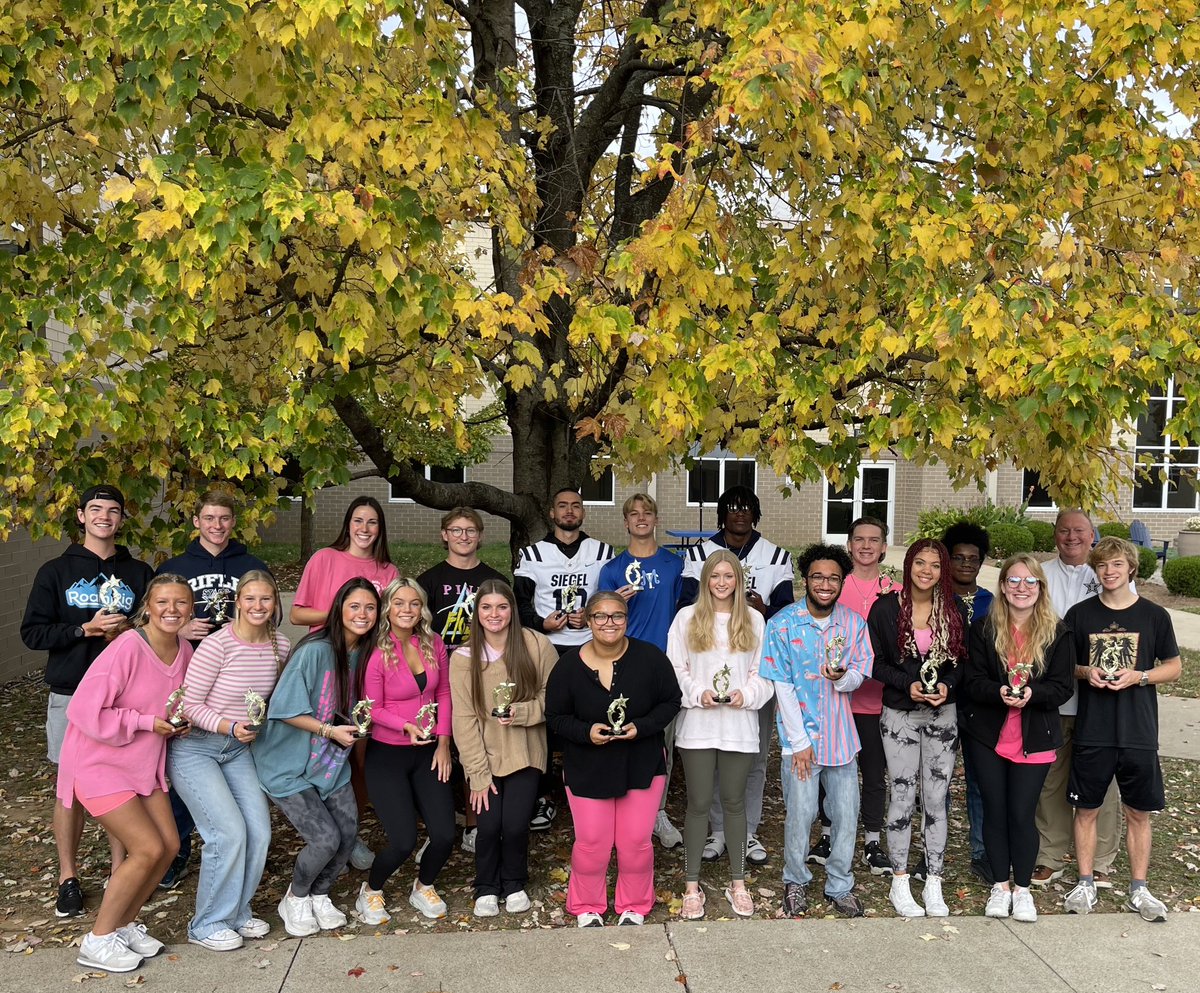 Congratulations to the 2023-2024 <a href="/SiegelHighStars/">Siegel High School</a> Senior Superlatives.