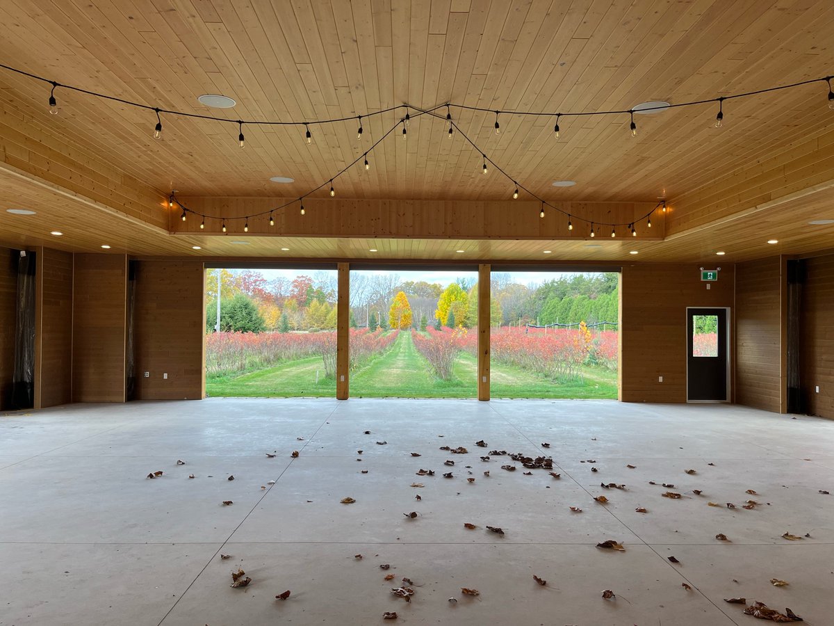 VELDarchitect's tweet image. Gorgeous pavilion in the blueberry field! Occupancy review @arrowwoodfarms