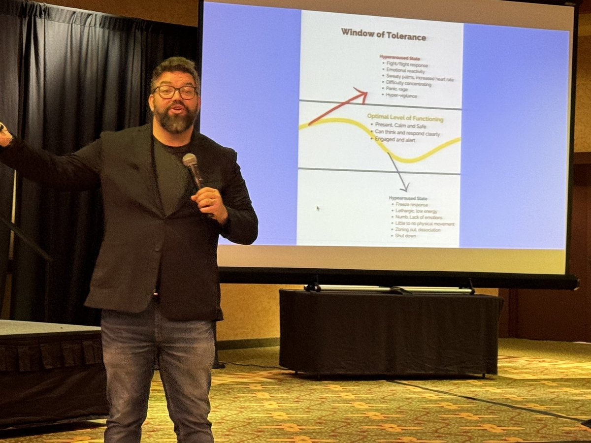_haley_watt_'s tweet photo. Shoutout to @JoshVarner65 for pouring into us at #MOSPRA #MoFall23 @MOSPRApros #SchoolPRchat #traumainformed https://t.co/3pptNN9d1I
