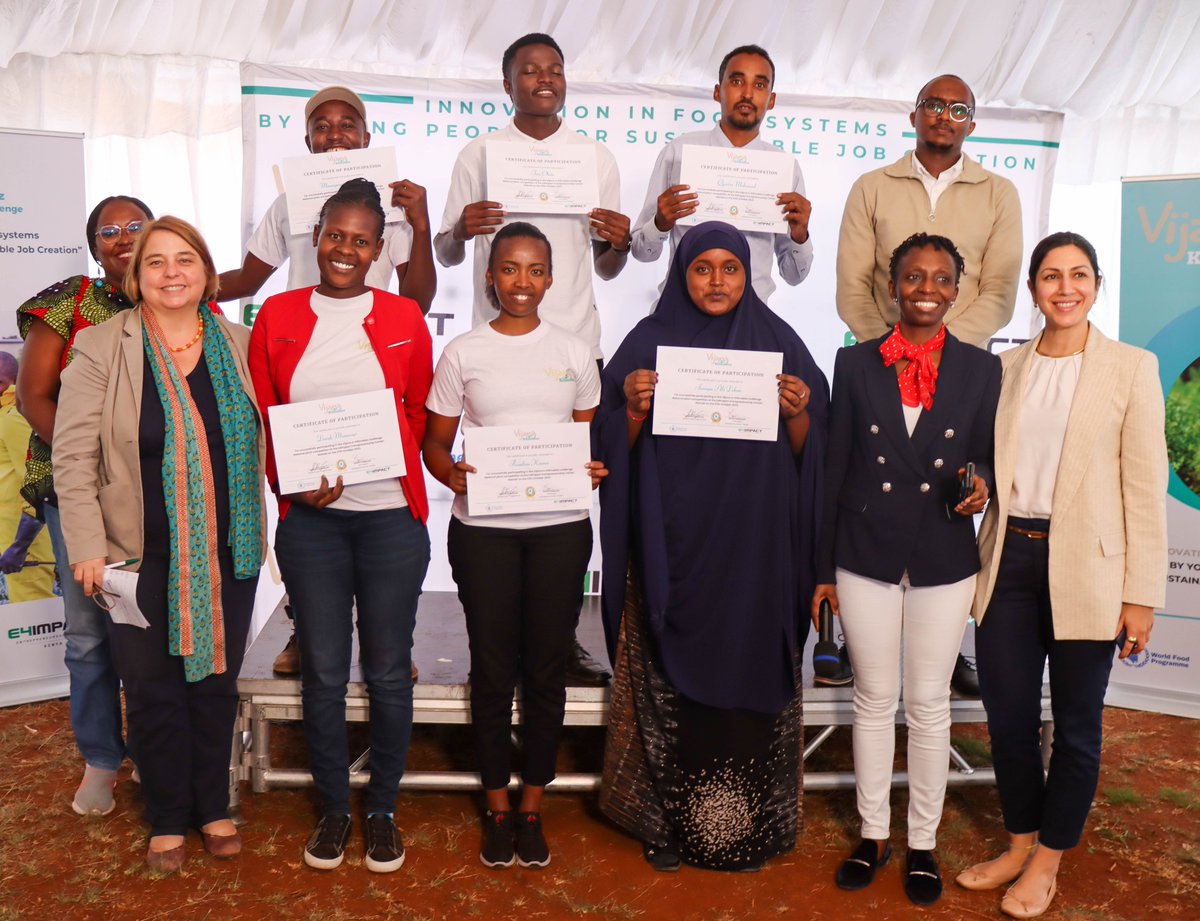 E4ImpactAfrica's tweet photo. 5/5 And the winners are π₯π₯π₯π₯π₯π₯
#EmpireInnovation, #GurarYouthGroup, #iPoPAfrica, #TusmoFarm, #TechnophilesInnovationClub and #CandycreamDairies won the ideation stage innovations award while #AadinLimited, #AgriInnovationHub, #AjemaFoods, #GreenmealFeedsLimited.... https://t.co/Mx2Cf8XoDq