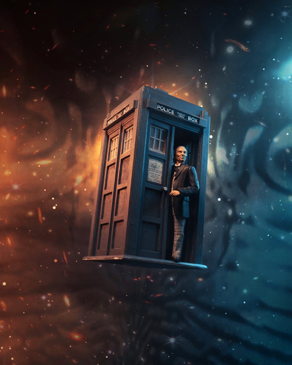 The Fourth Dimension.. (TARDIS model made by @Jamie_Bate1 ) #doctorwho #classicdoctorwho #doctorwhofigures #tardis #toyphotography #doctorwhotoys #doctorwhoedit