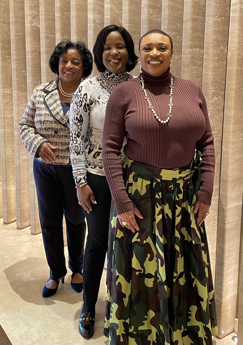 While in London last week, @ShavonArline ; Roslyn Brock, NCNW Resource and Development Co-Chair; and @MathisNCNW with Bernard Mensah, President of International for Bank of America and CEO of Merrill Lynch International to discuss the financial health of Black women, globally.