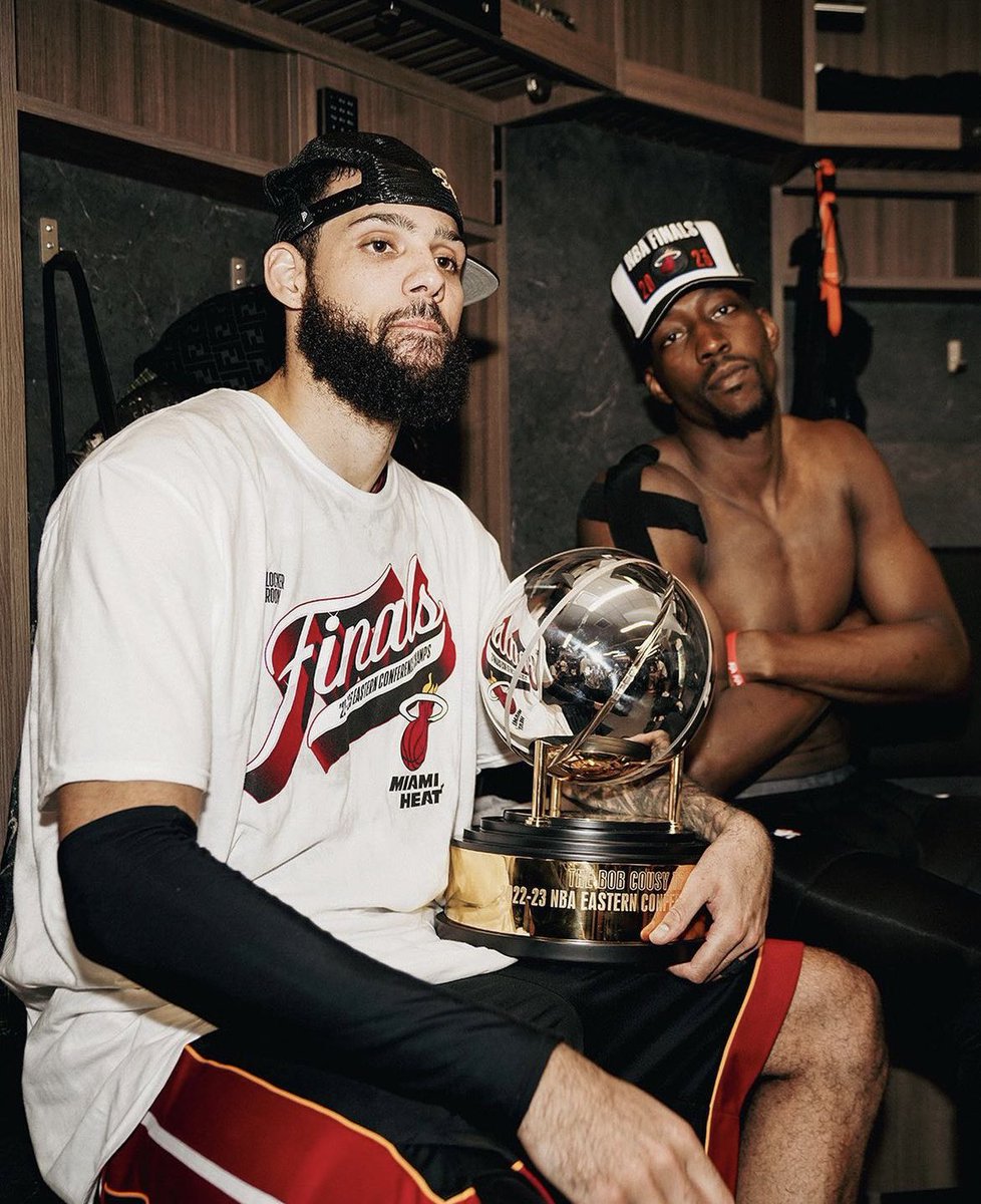 HeatvsHaters's tweet photo. Last time the Heat were in Boston https://t.co/HMZOPyQJy4