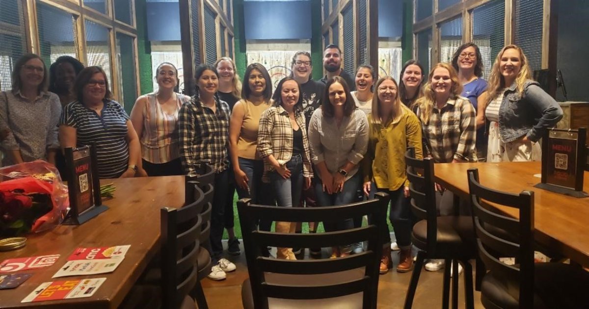 WTS_Phx's tweet photo. Mentors and mentees of the 2023 Jane Morris Mentorship Program gathered at Lumberjaxes in Tempe on October 20 to celebrate friendships made, lessons learned and stories shared over the course of the program. 
#WeAreWTS #WTSMetroPhoenix #OneWTS #Mentorship #Mentoring https://t.co/YEERerQRwi