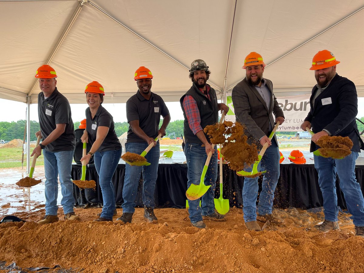 NCCommerce's tweet photo. Today's #NCJoboftheDay comes from @RoseburgCo, which recently opened a new location in #HalifaxCounty! The forest products company is hiring for multiple positions in #WeldonNC: https://t.co/DFwCfwPA45
📷: Roseburg Forest Products https://t.co/zNbAcHwH5L