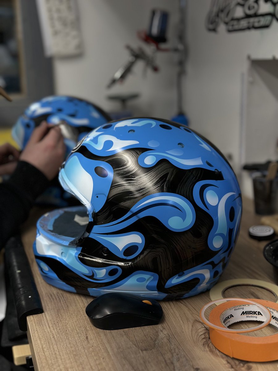 Image Design Custom tweet media