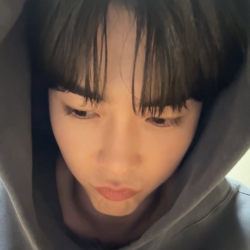 embianhsung's tweet photo. 📌 https://t.co/WsEMcw8UaV