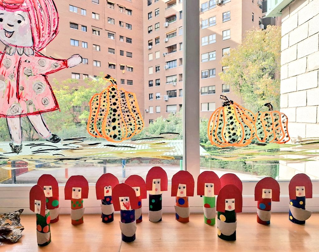 colegiotagore's tweet photo. #Tagoresemueve , #CreatividadTagore
Taller internivelar 1° 2° de Educación Primaria. El arte de Yayoy Kusama https://t.co/rilBllrjje