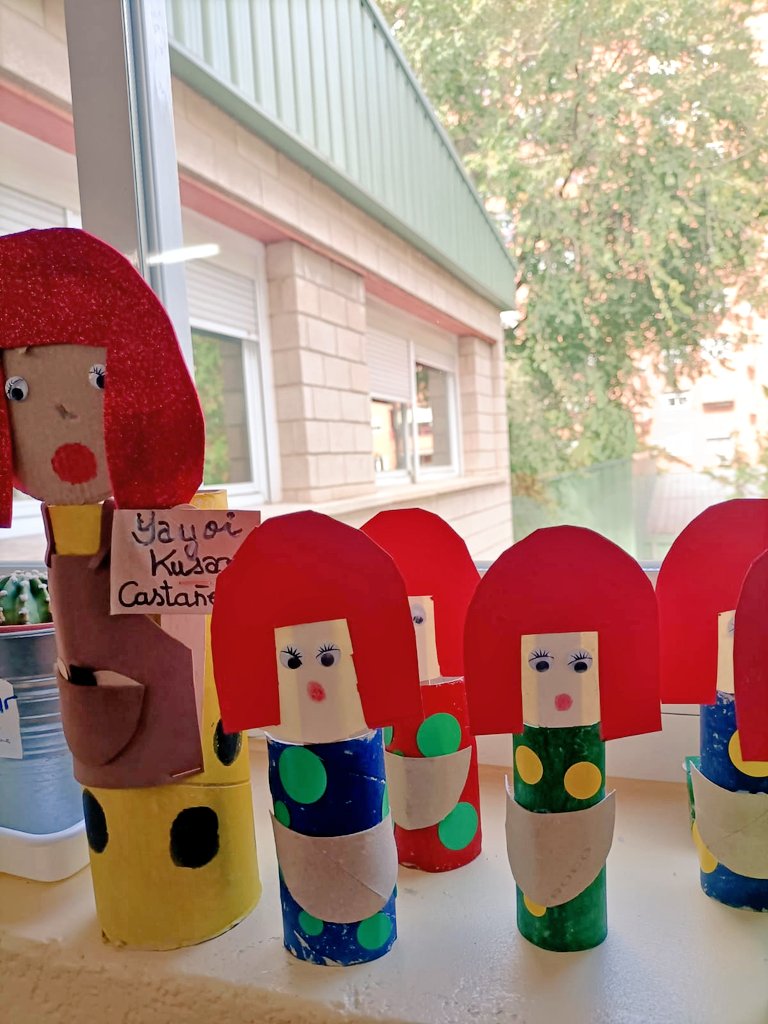 colegiotagore's tweet photo. #Tagoresemueve , #CreatividadTagore
Taller internivelar 1° 2° de Educación Primaria. El arte de Yayoy Kusama https://t.co/rilBllrjje