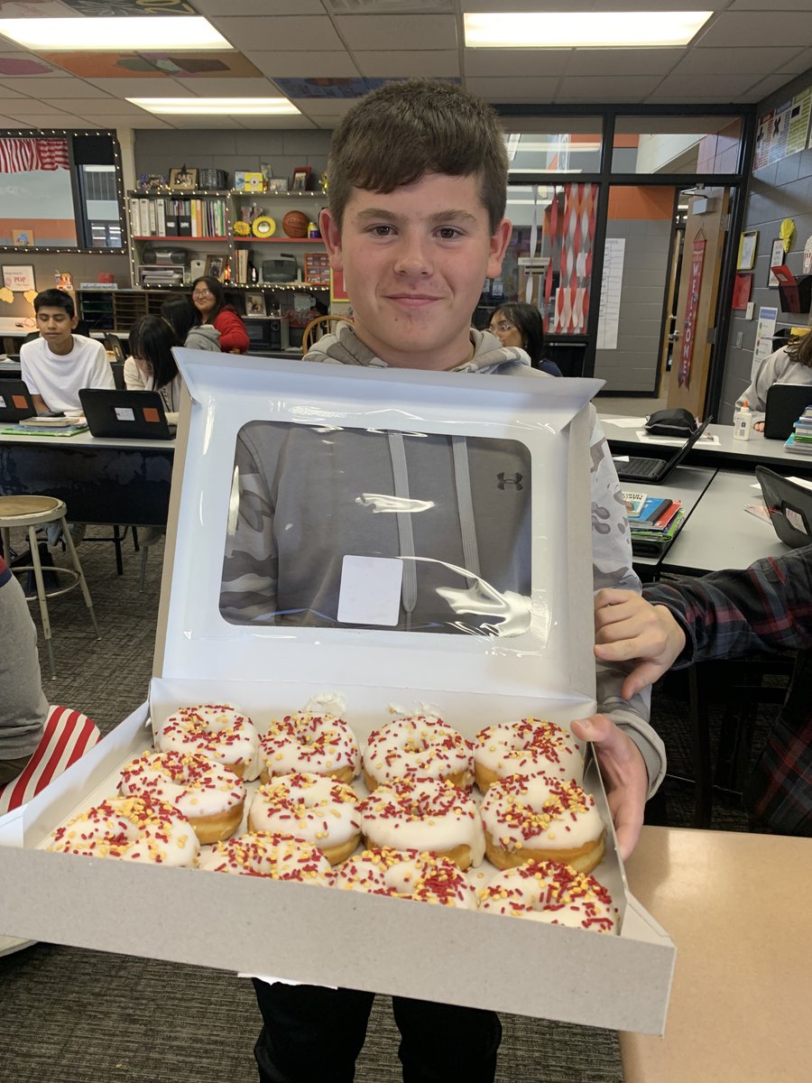 Lost a bet this week over <a href="/49ers/">San Francisco 49ers</a> game but got even with donuts decorated in 49er colors!  Until next time Parker!  #49ersFaithful #VikingsRivalry <a href="/gkittle46/">George Kittle</a>