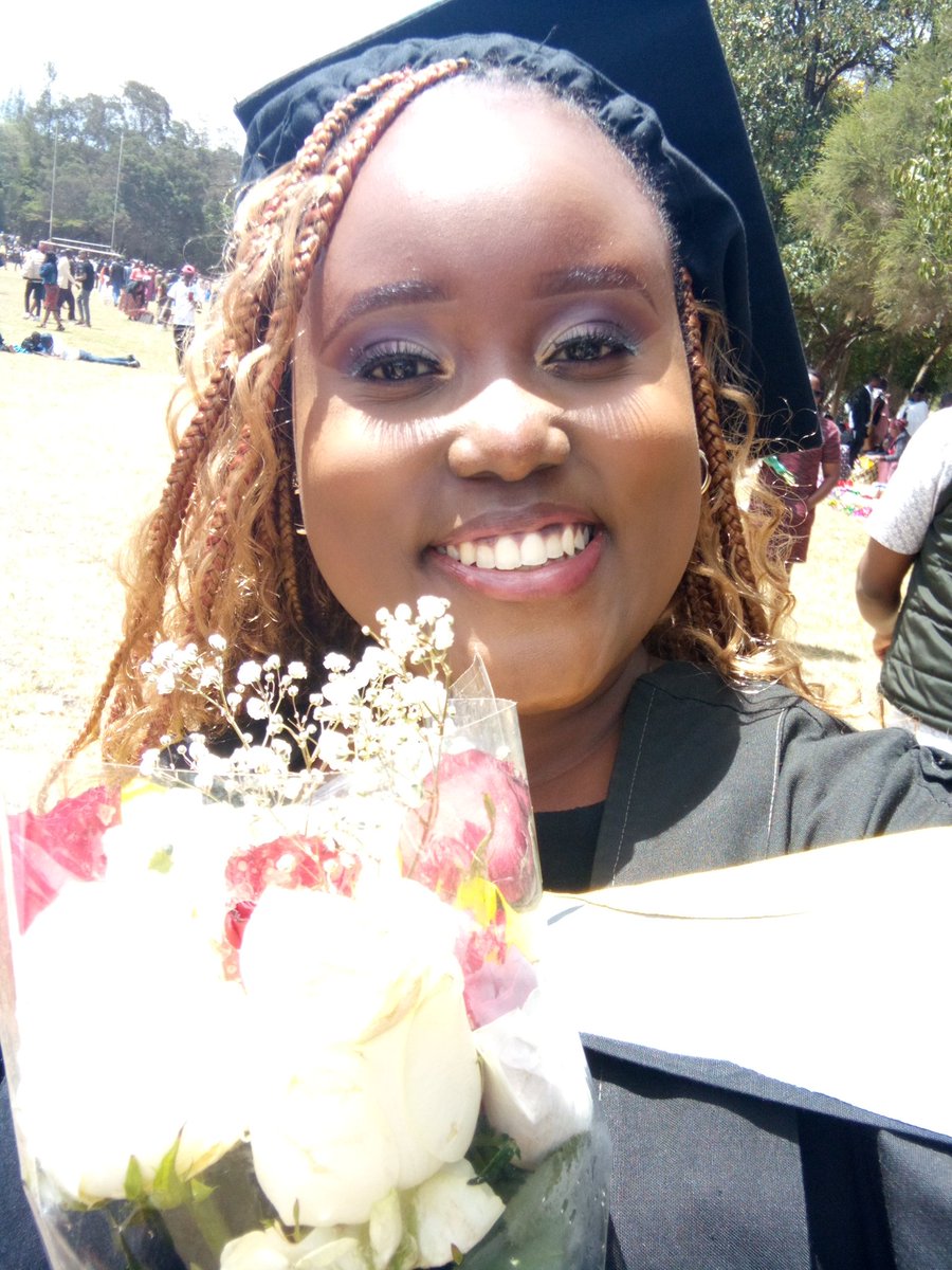 mutsszn's tweet photo. #47EgertonGraduation
God has been faithful🥺❤️🎓
Bachelor of Science in Biochemistry and Molecular Biology in the bag🧑🔬💗🎓 https://t.co/6LJmlsjU6t