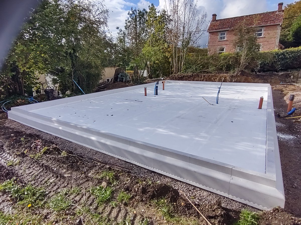 A small ISOQUICK® install to end the week in Radstock, Somerset.

#Isoquick #BuildHomesBetter #InsulatingFoundation #PassivhausConstruction #Passivhaus